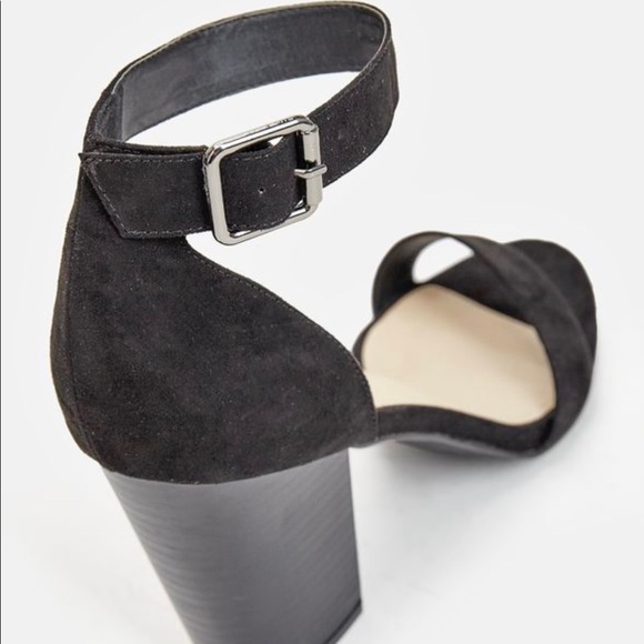 Justfab sandals - Picture 5 of 7